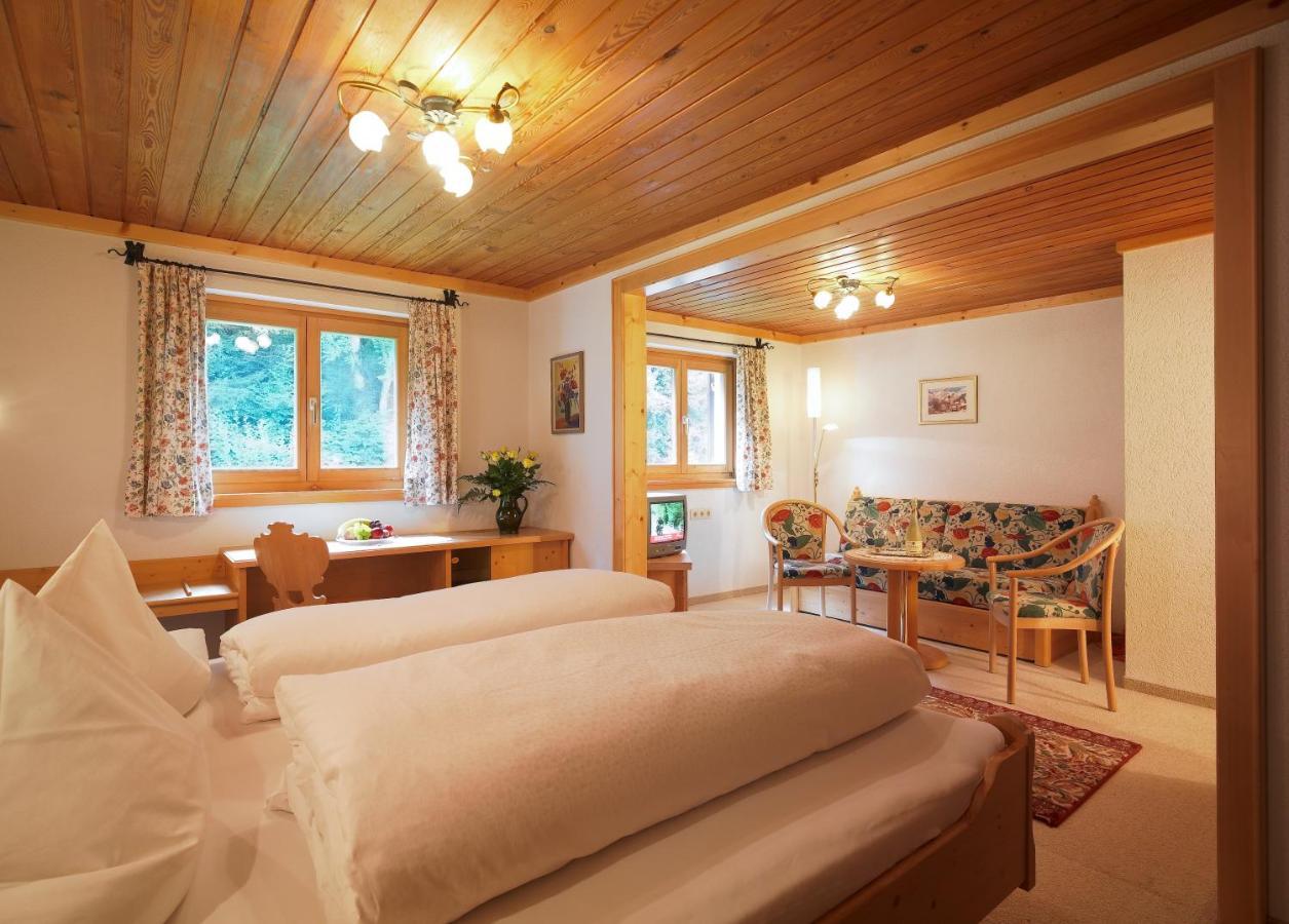Hotel Montabella Schruns Kültér fotó