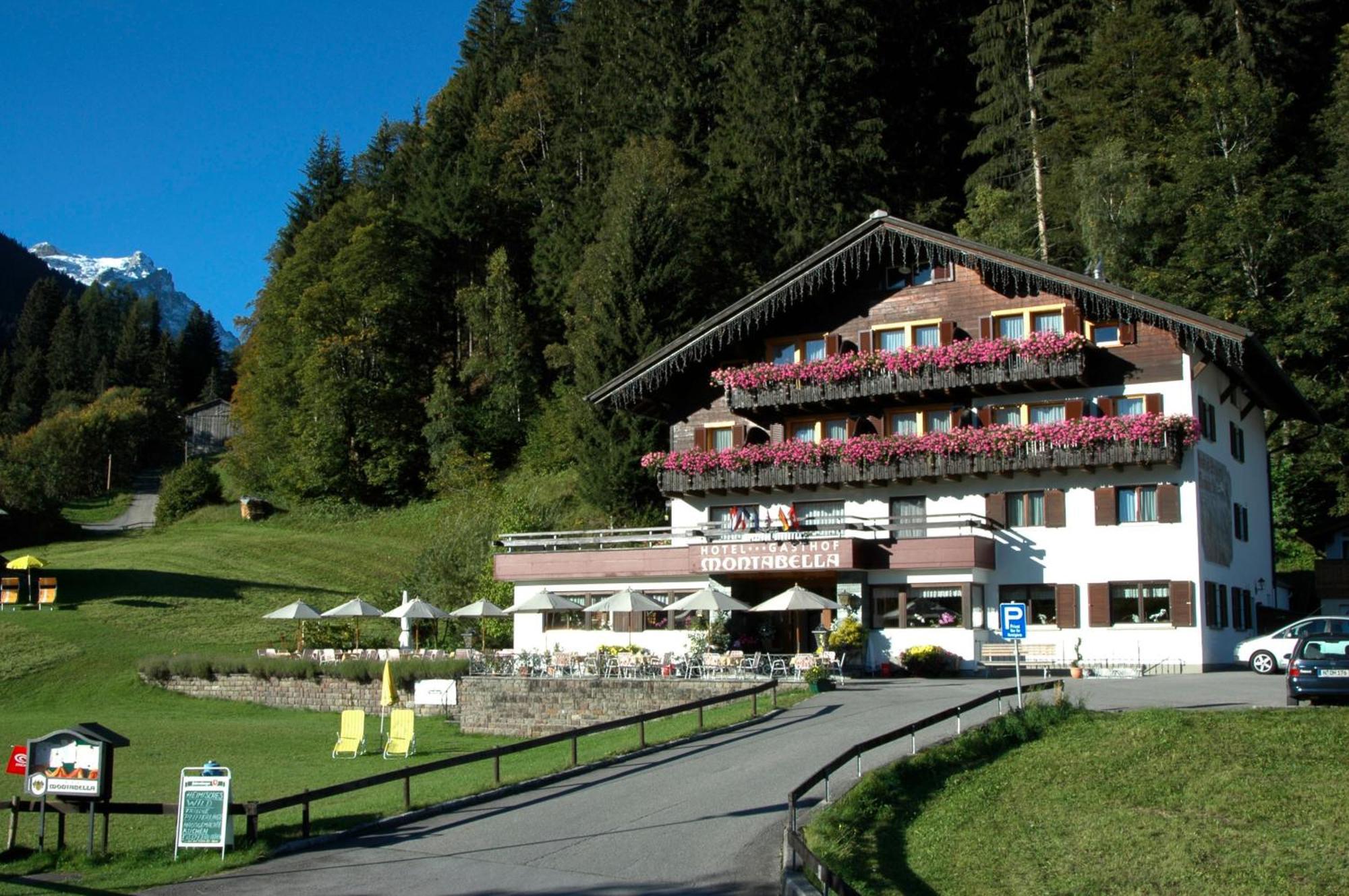 Hotel Montabella Schruns Kültér fotó