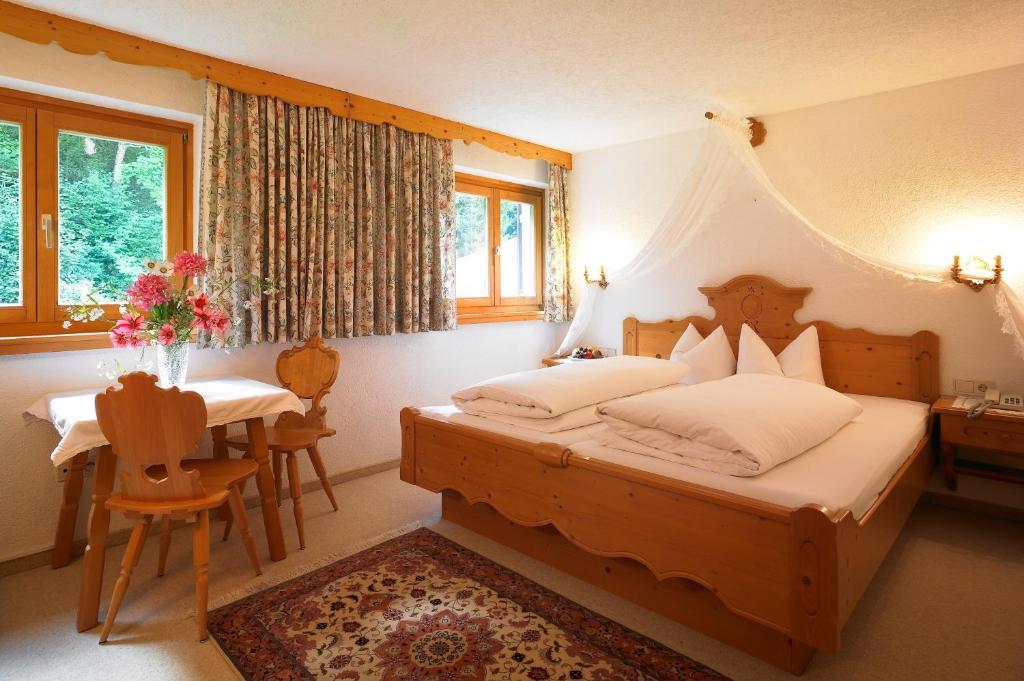 Hotel Montabella Schruns Szoba fotó